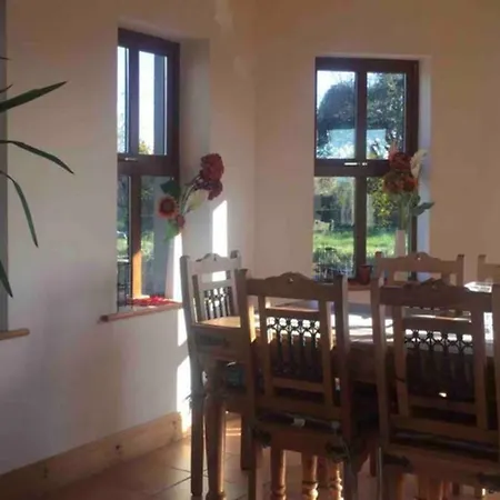 Annies Meadow. * Knock (Mayo)