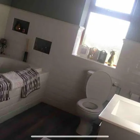 Annies Meadow. Knock (Mayo)