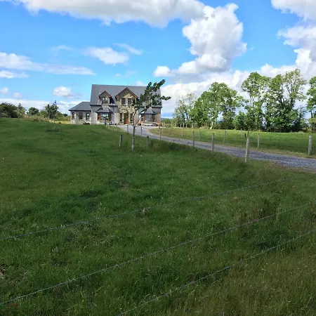 Holiday home Annies Meadow. *